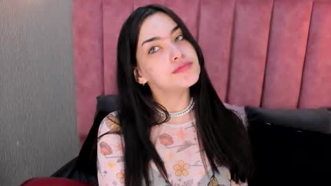 Alexa Thaylor online show from November 15, 1:18 pm