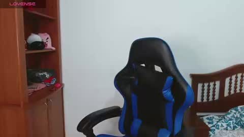 Alexandra 3 online show from September 18, 1:35 pm