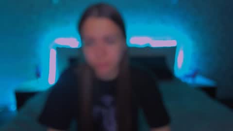 angel online show from December 10, 3:09 am