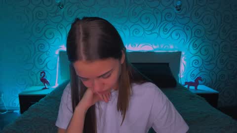 angel online show from December 15, 3:24 am