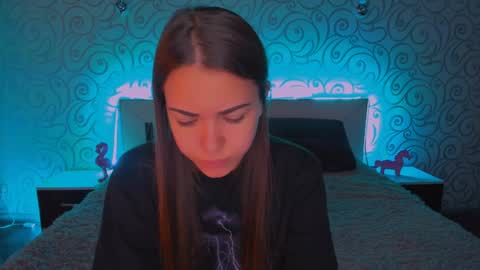 angel online show from December 18, 3:15 am