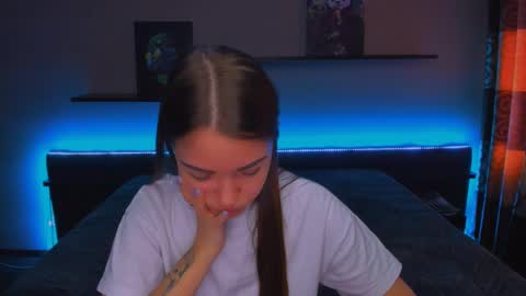 angel online show from March 11, 6:21 am