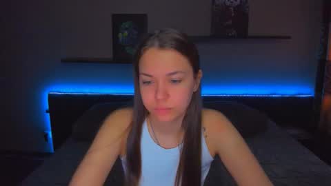 angel online show from March 25, 12:27 am