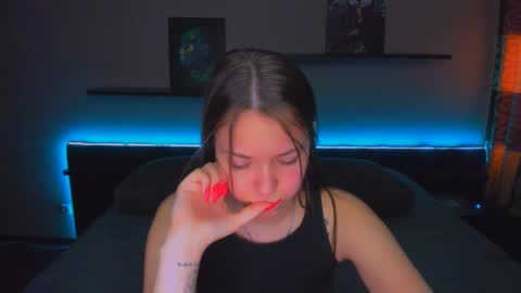 angel online show from April 8, 12:54 am