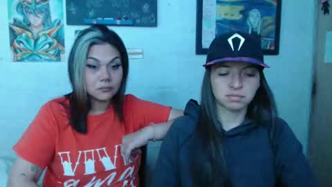 Snapshot of alexablu3 chatting on January 24, 1:24 am Alexa Blu3 online show from January 24, 1:24 am