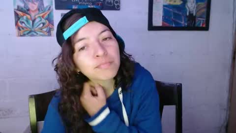 Snapshot of alexablu3 chatting on October 2, 11:23 pm Alexa Blu3 online show from October 2, 11:23 pm