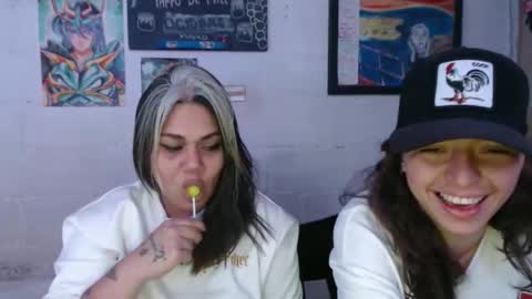 Snapshot of alexablu3 chatting on October 21, 12:44 am Alexa Blu3 online show from October 21, 12:44 am
