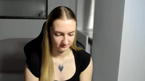 Alexa online show from November 12, 1:44 pm