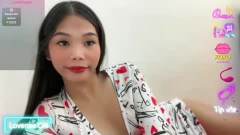 Snapshot of alexaloove chatting on May 1, 12:15 am alexa online show from May 1, 12:15 am