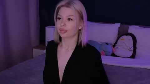 Snapshot of alexamason chatting on February 19, 3:38 pm Alexa Mason online show from February 19, 3:38 pm