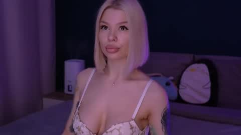 Snapshot of alexamason chatting on March 2, 1:36 am Alexa Mason online show from March 2, 1:36 am