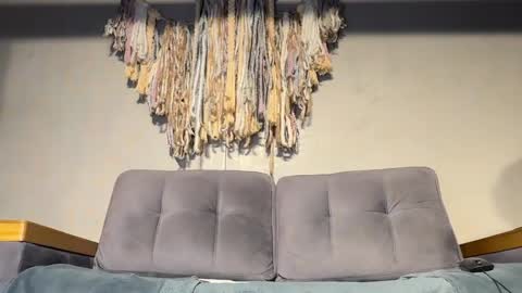 Alex  Dani online show from March 11, 4:32 am