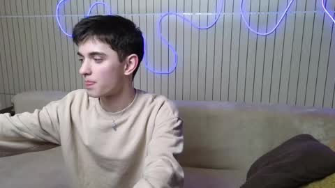 Snapshot of alexander_18_xxl chatting on May 5, 4:59 pm Alexander online show from May 5, 4:59 pm