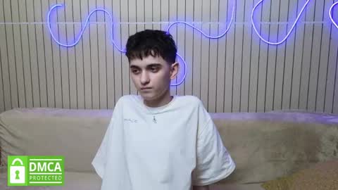 Snapshot of alexander_18_xxl chatting on May 13, 6:38 pm Alexander online show from May 13, 6:38 pm