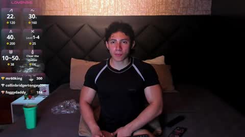 Snapshot of alexander_classy chatting on February 23, 6:28 am Alex online show from February 23, 6:28 am