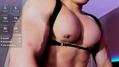 Snapshot of alexander_classy chatting on September 26, 2:26 am Alex online show from September 26, 2:26 am