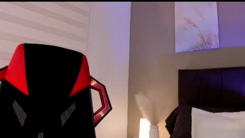 Alexander Diaz online show from April 8, 1:11 pm