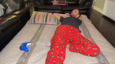 Snapshot of alexandjohntv chatting on January 13, 1:34 am Alex  John online show from January 13, 1:34 am