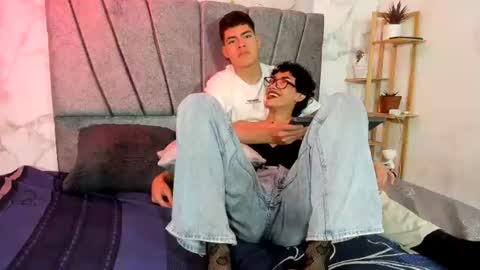 Snapshot of alexandluke1 chatting on July 28, 7:50 pm chicos hot online show from July 28, 7:50 pm