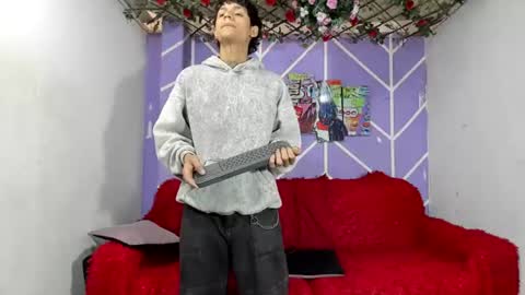 Snapshot of alexandluke1 chatting on August 8, 1:57 pm chicos hot online show from August 8, 1:57 pm