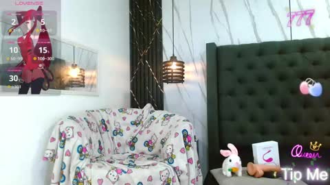 Snapshot of alexandra_castle chatting on July 13, 5:32 am MAMASITA online show from July 13, 5:32 am