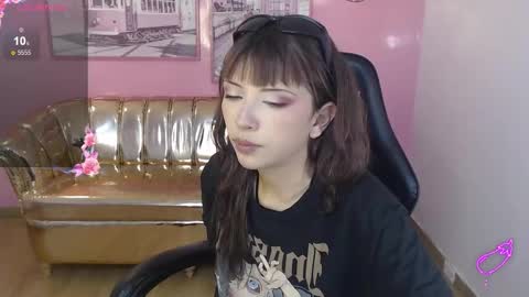 Snapshot of alexandra_gomez_t chatting on November 4, 8:30 pm alexandra online show from November 4, 8:30 pm