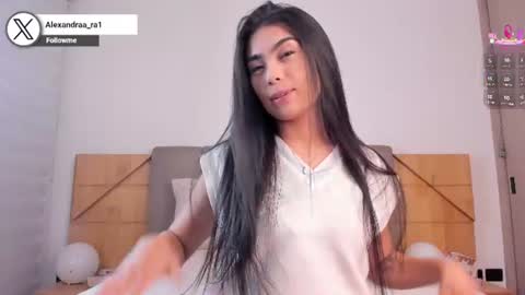 Snapshot of alexandra_ra1 chatting on June 12, 1:15 am Alexandra Rodriguez online show from June 12, 1:15 am