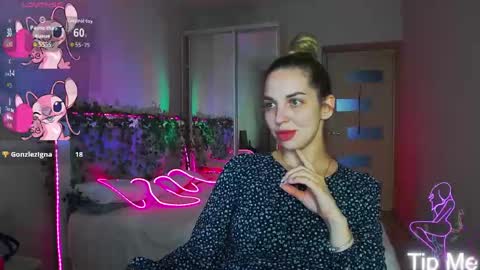 Snapshot of alexandracandy chatting on May 11, 2:45 pm alexandracandy online show from May 11, 2:45 pm