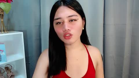 Andrea online show from April 22, 9:44 am