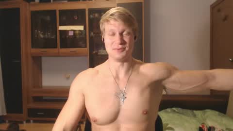 Snapshot of alexandrmarvel chatting on January 10, 4:41 pm SportStranger online show from January 10, 4:41 pm