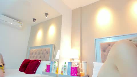 Alexa online show from December 1, 4:39 am