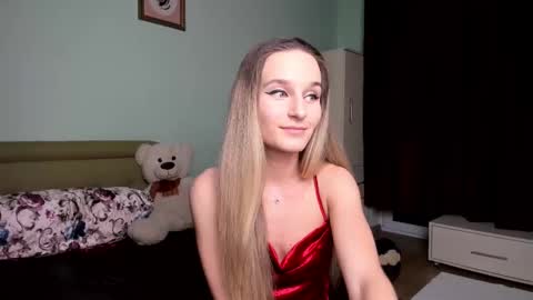 Snapshot of alexasweetblonde chatting on March 6, 8:37 pm Alexa online show from March 6, 8:37 pm