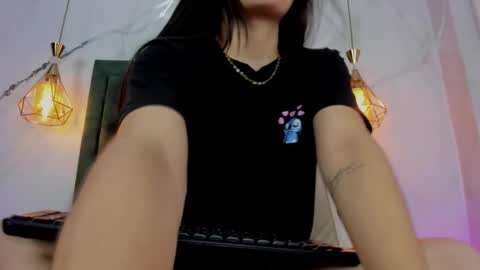    online show from November 12, 9:47 pm