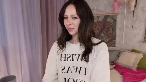 alexbellis online show from September 15, 12:54 am