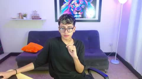 alex online show from April 16, 1:56 pm