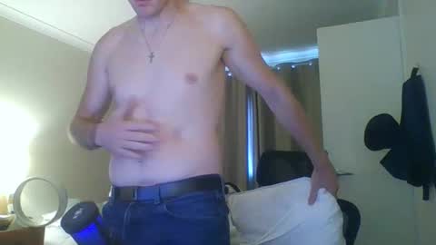 alexdrew94 online show from March 11, 1:00 am