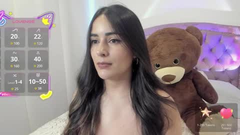 Snapshot of alexeii_grey chatting on October 7, 10:18 pm alexeii_grey online show from October 7, 10:18 pm