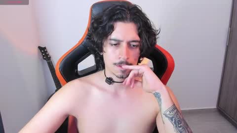 alexfloreszzz online show from March 30, 9:16 pm