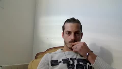 Snapshot of alexfr31 chatting on December 28, 11:09 am alexfr31 online show from December 28, 11:09 am