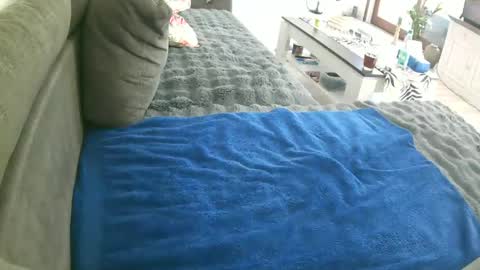 Doggystyle online show from April 23, 12:29 pm