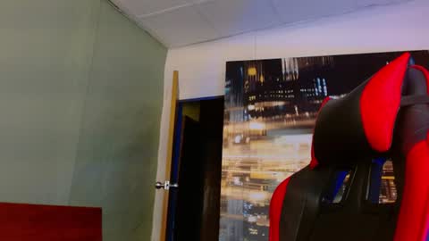 alexgiraldo__ online show from June 13, 2:09 am