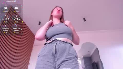 Alexia online show from November 27, 5:04 pm