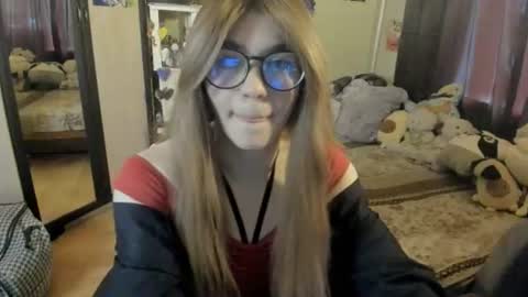 alexiamaiex online show from June 25, 6:07 am