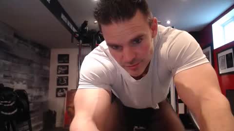 Snapshot of alexiarain chatting on December 4, 7:55 pm Alex online show from December 4, 7:55 pm