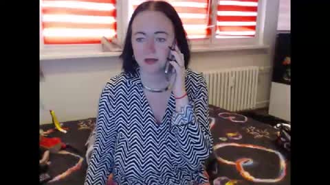 alexie33 online show from February 19, 8:32 am