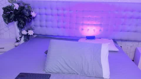 Alexia Brown online show from April 4, 10:51 pm