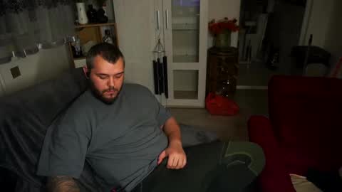 Snapshot of alexirr chatting on March 1, 8:10 pm Alex online show from March 1, 8:10 pm