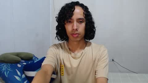 Alexis online show from February 18, 11:06 am