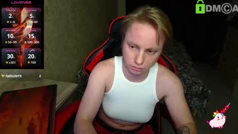 Snapshot of alexis_gordon chatting on November 14, 5:11 pm Alexis online show from November 14, 5:11 pm