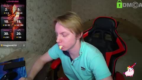 Snapshot of alexis_gordon chatting on December 15, 11:09 pm Alexis online show from December 15, 11:09 pm